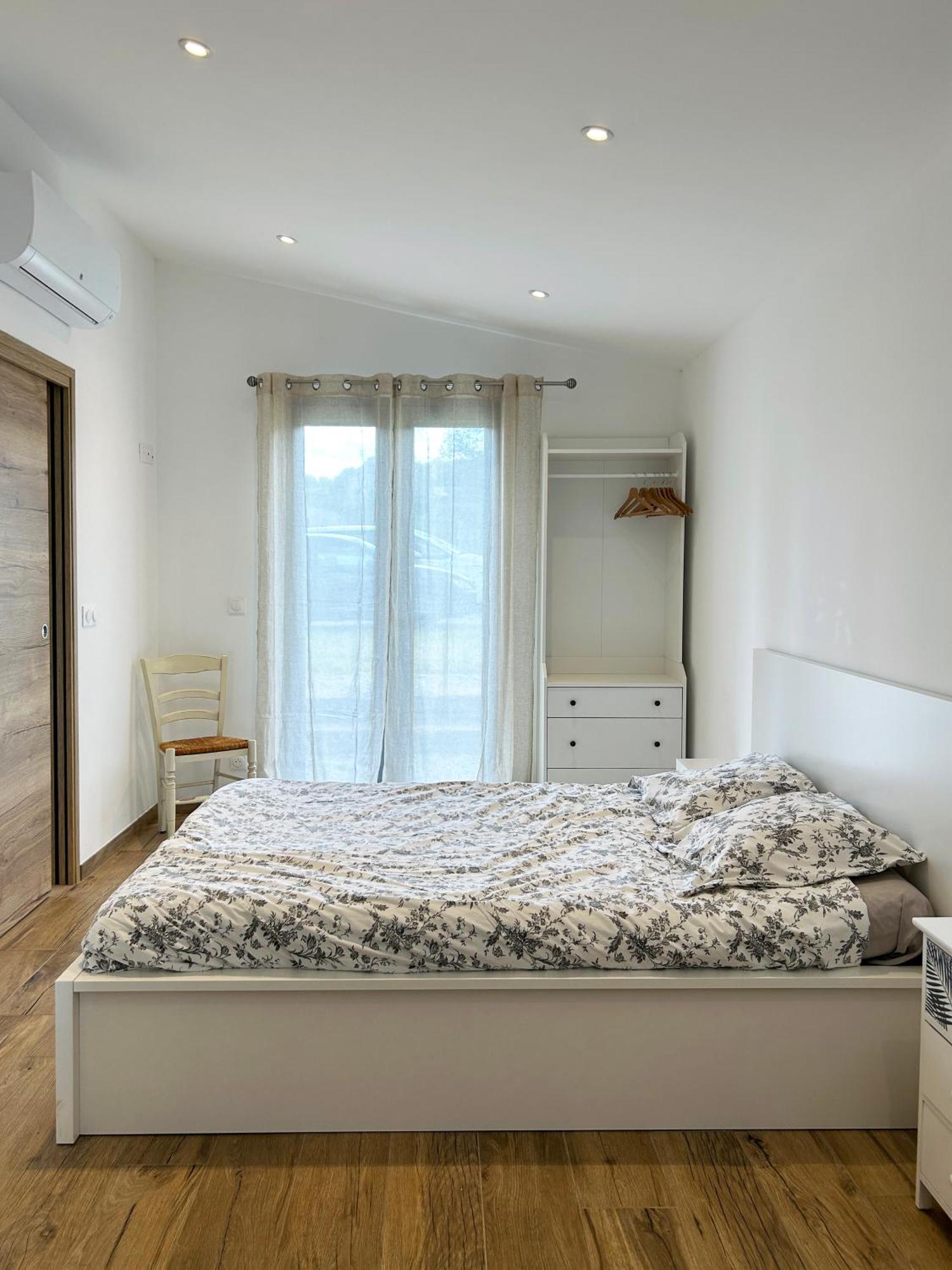 Le Petit Cabanon Provencal Villa Mane  Bagian luar foto